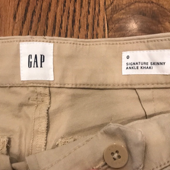 women’s gap khakis - Picture 2 of 3